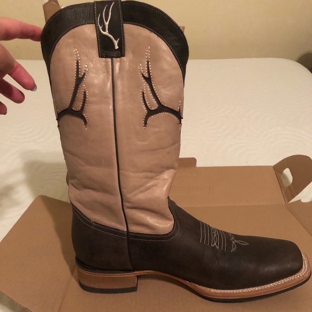 NEW Men’s Size 13 Cowboy Boots.